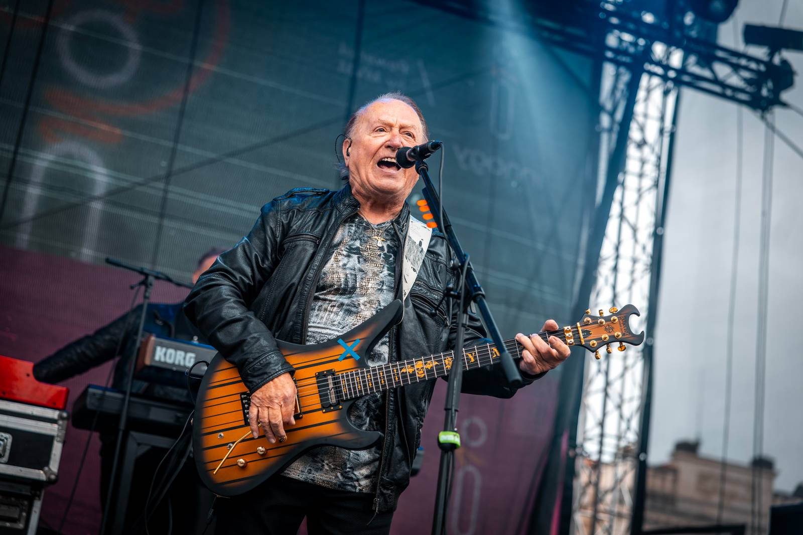 Mezi ploty, den druhý: Ani déšť nezkazil dobrou náladu. Zahráli Olympic, Aneta Langerová, Marta Jandová i Michal Hrůza