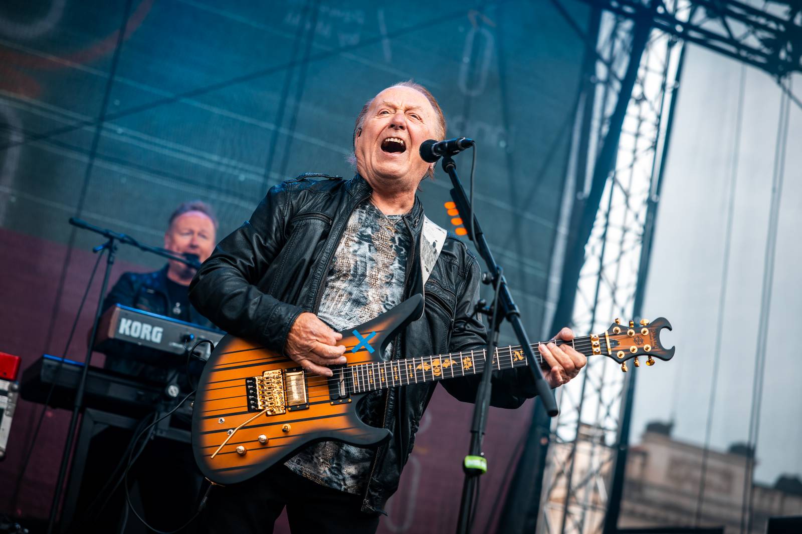 Mezi ploty, den druhý: Ani déšť nezkazil dobrou náladu. Zahráli Olympic, Aneta Langerová, Marta Jandová i Michal Hrůza