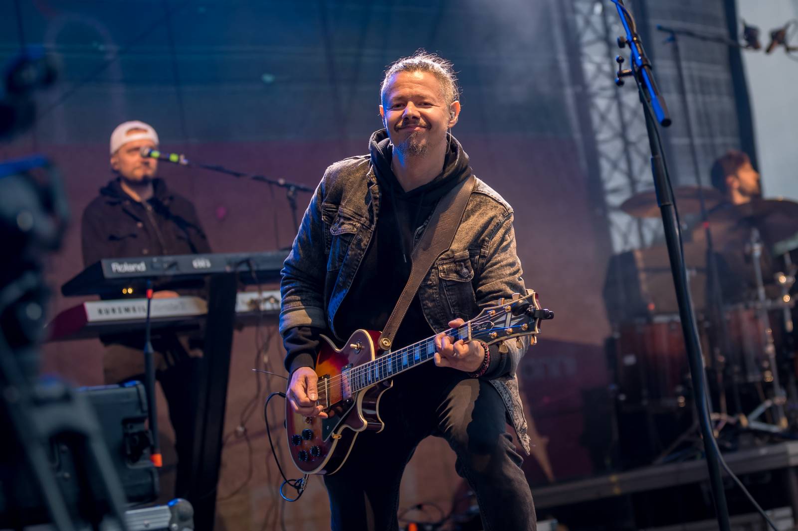 Mezi ploty, den druhý: Ani déšť nezkazil dobrou náladu. Zahráli Olympic, Aneta Langerová, Marta Jandová i Michal Hrůza