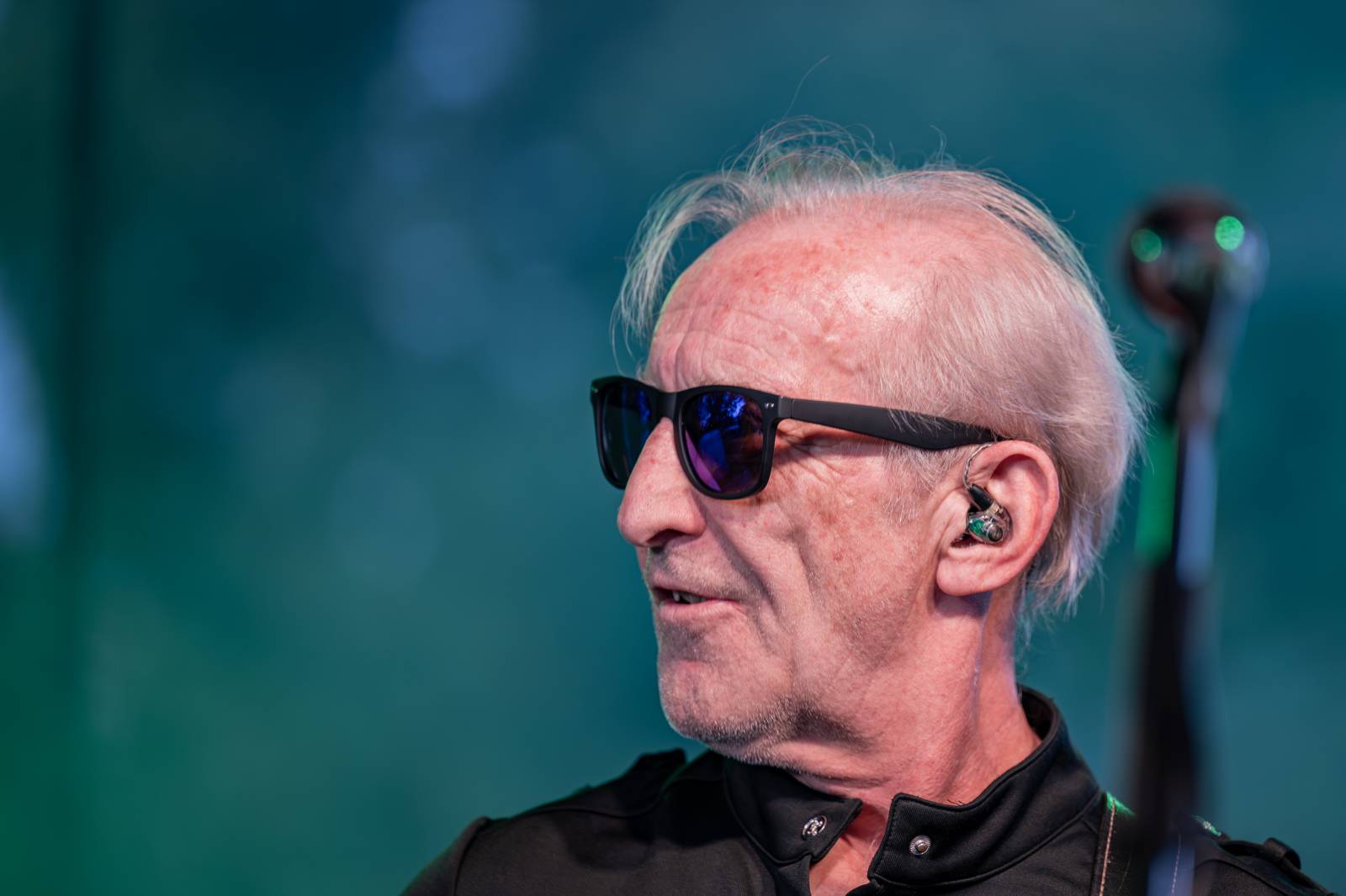 Čechomor odstartoval venkovní sezónu komorním koncertem ve vile Lanna