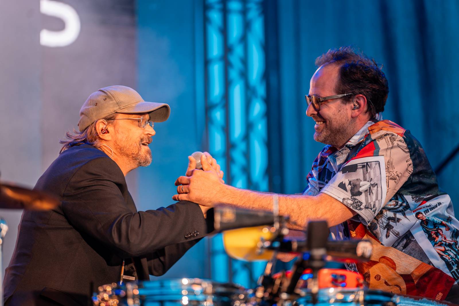 Monkey Business oslavili 25 let ve velkém. Na Vyšehradě jim blahopřáli Tonya Graves, Ashley Slater, Dan Bárta i Lou Fanánek Hagen