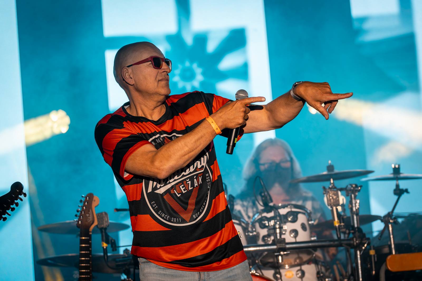 Monkey Business oslavili 25 let ve velkém. Na Vyšehradě jim blahopřáli Tonya Graves, Ashley Slater, Dan Bárta i Lou Fanánek Hagen