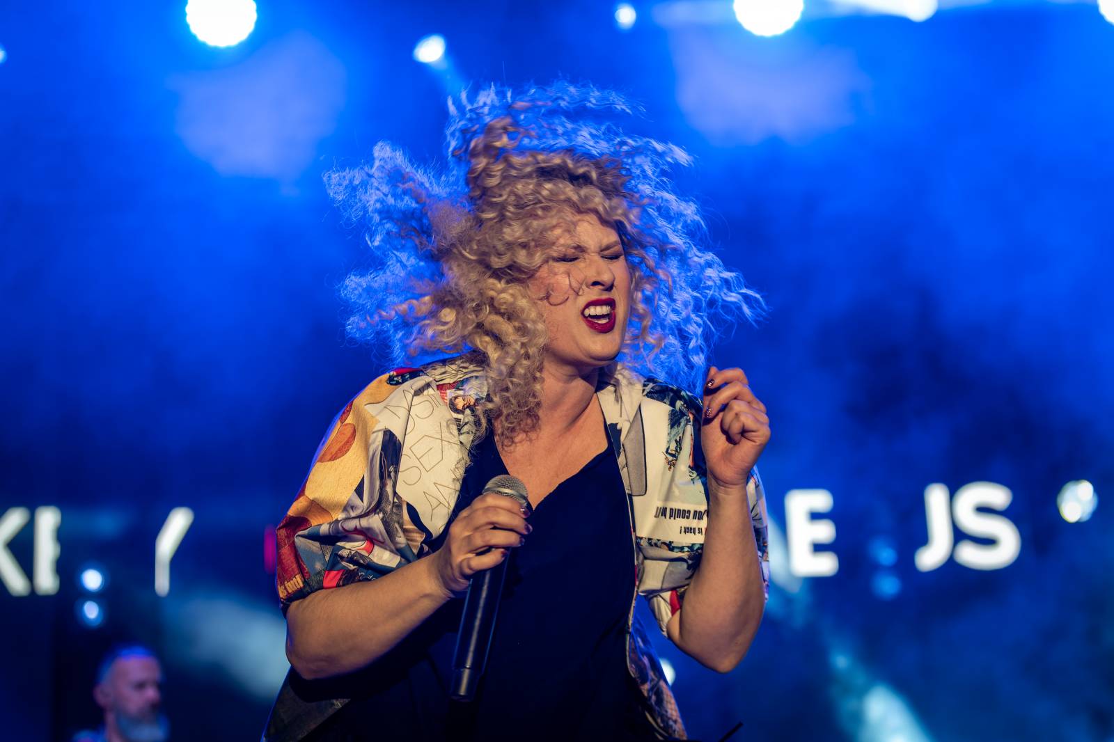 Monkey Business oslavili 25 let ve velkém. Na Vyšehradě jim blahopřáli Tonya Graves, Ashley Slater, Dan Bárta i Lou Fanánek Hagen