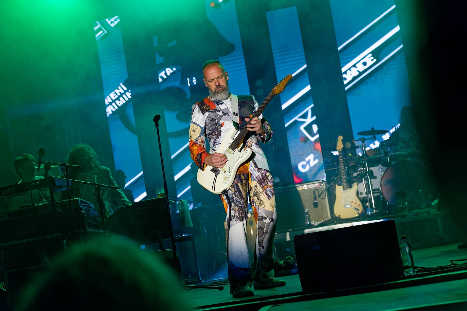 Monkey Business oslavili 25 let ve velkém. Na Vyšehradě jim blahopřáli Tonya Graves, Ashley Slater, Dan Bárta i Lou Fanánek Hagen