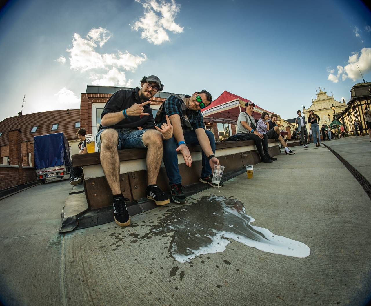 Plzeňský pivovar ožil rapem. MC Gey zaplnil celé nádvoří