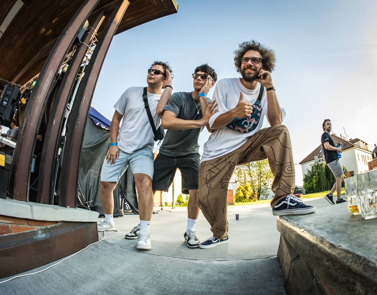 Plzeňský pivovar ožil rapem. MC Gey zaplnil celé nádvoří