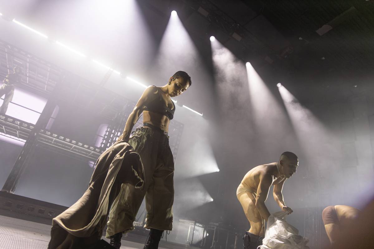 FKA twigs zachytila ve Foru Karlín pocit euforie zrozený skrze umění