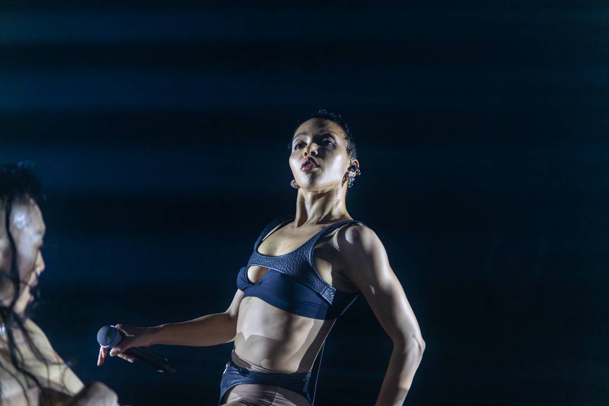 FKA twigs zachytila ve Foru Karlín pocit euforie zrozený skrze umění