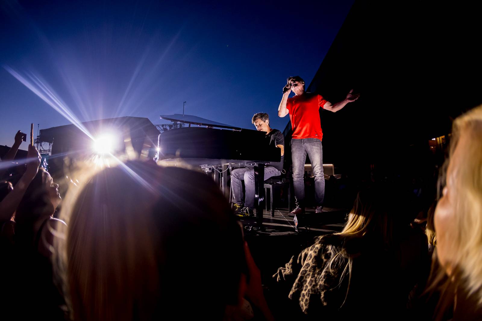 Chinaski zakončili v Brně oslavy třiceti let, doprovodili je bývalí členové i syn Pavla Grohmana