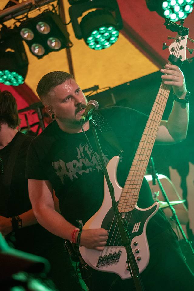 Basinfirefest odstartoval. Pačess, Stellaris, Exodus, Vader nebo Hatebreed rozproudili Spálené Poříčí