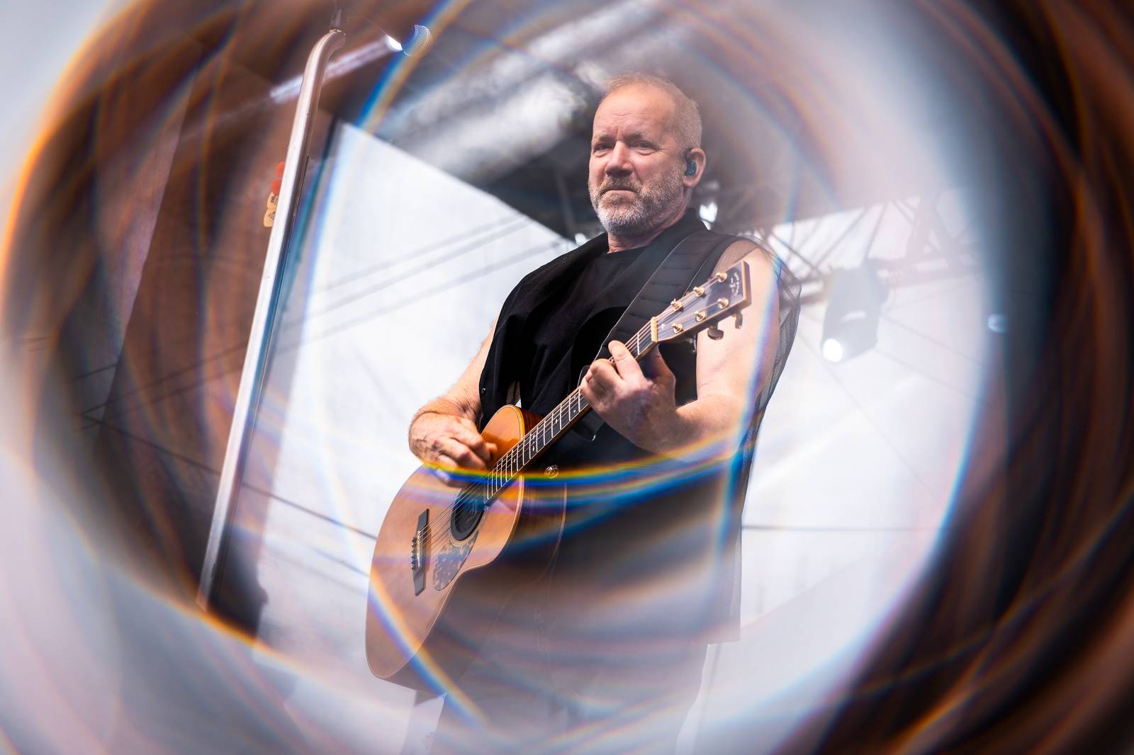 David Koller roztančil Prague Open Air. Déšť fanouškům nevadil, zazněl i Krylův Anděl 