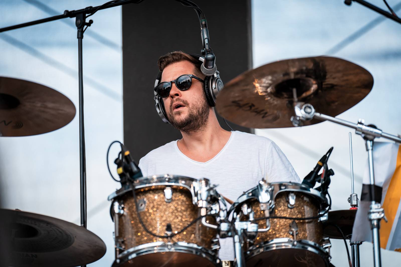 David Koller roztančil Prague Open Air. Déšť fanouškům nevadil, zazněl i Krylův Anděl 