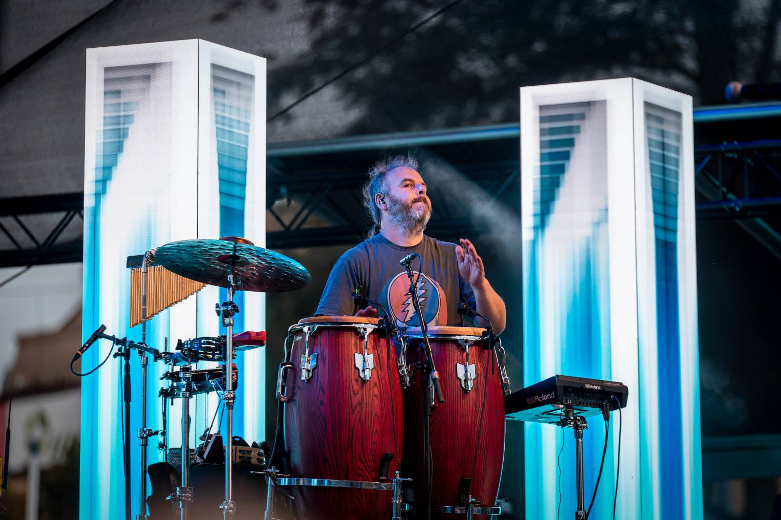 David Koller roztančil Prague Open Air. Déšť fanouškům nevadil, zazněl i Krylův Anděl 