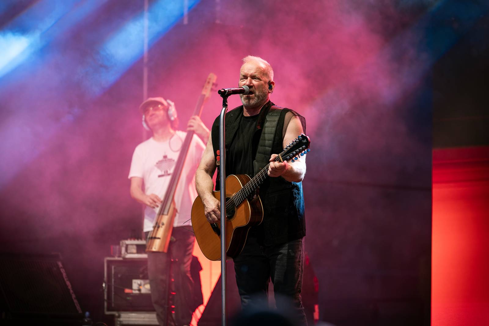 David Koller roztančil Prague Open Air. Déšť fanouškům nevadil, zazněl i Krylův Anděl 