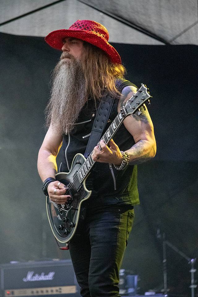 Doro, Tiamat nebo Steve'n'Seagulls. Basinfirefest v pátek nabídl dechberoucí show