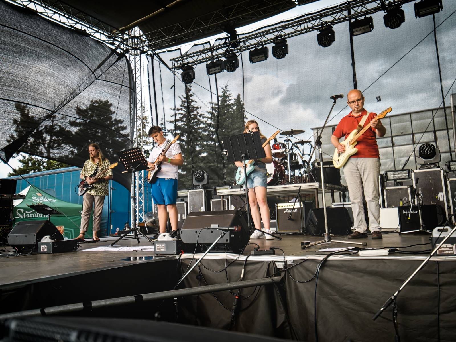 Bagr s Michalem Šafratou zahájil v Třebíči prázdniny