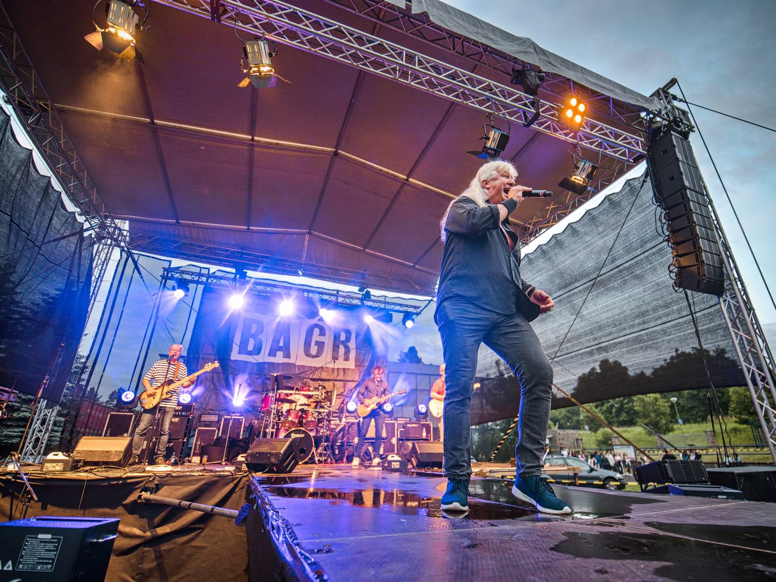 Bagr s Michalem Šafratou zahájil v Třebíči prázdniny