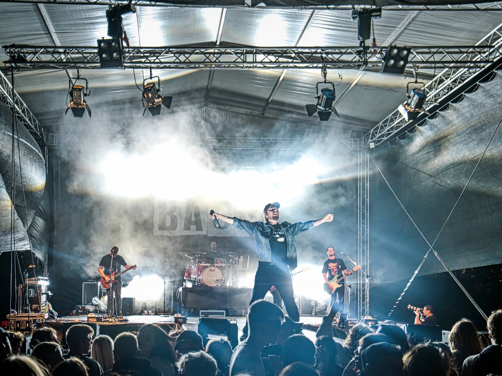 Bagr s Michalem Šafratou zahájil v Třebíči prázdniny