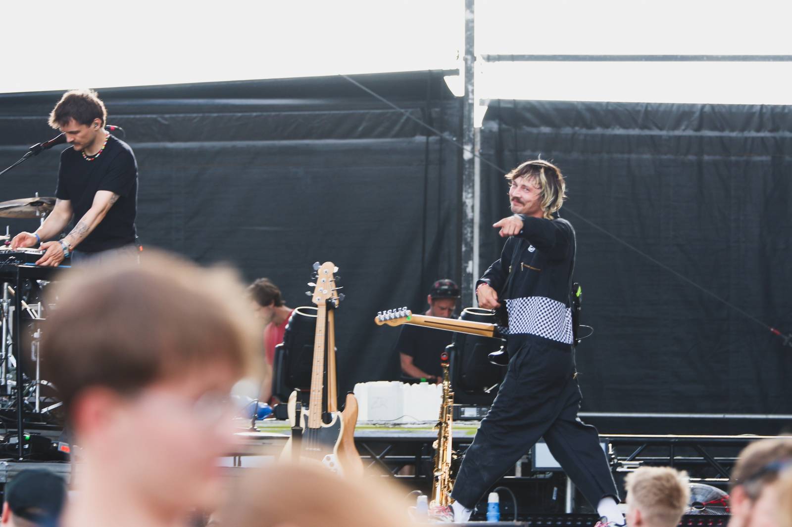 Mighty Sounds odstartoval. Skákačka s Irie Révoltés, noční FiXa a pohodička s Rat Boy