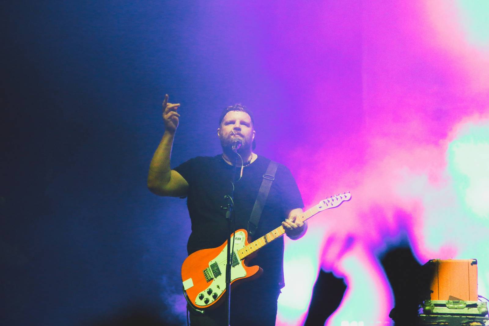 Mighty Sounds odstartoval. Skákačka s Irie Révoltés, noční FiXa a pohodička s Rat Boy