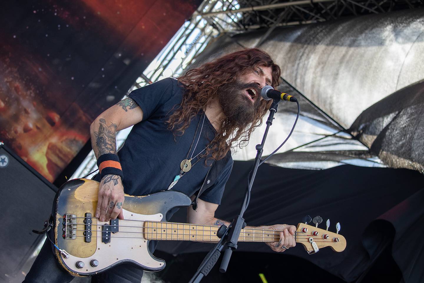 Basinfirefest vyvrcholil: Průhledná baskytara D-A-D, italští šílenci Master Boot Record i americká superkapela The Dead Daisies