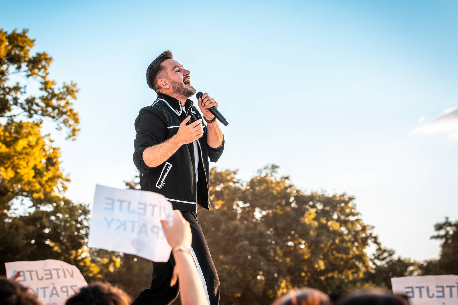 Marek Ztracený je zpátky. Po dvou letech vyrazil na turné, hostem v Praze byla Kateřina Marie Tichá