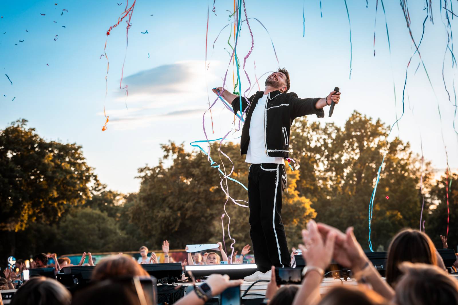 Marek Ztracený je zpátky. Po dvou letech vyrazil na turné, hostem v Praze byla Kateřina Marie Tichá