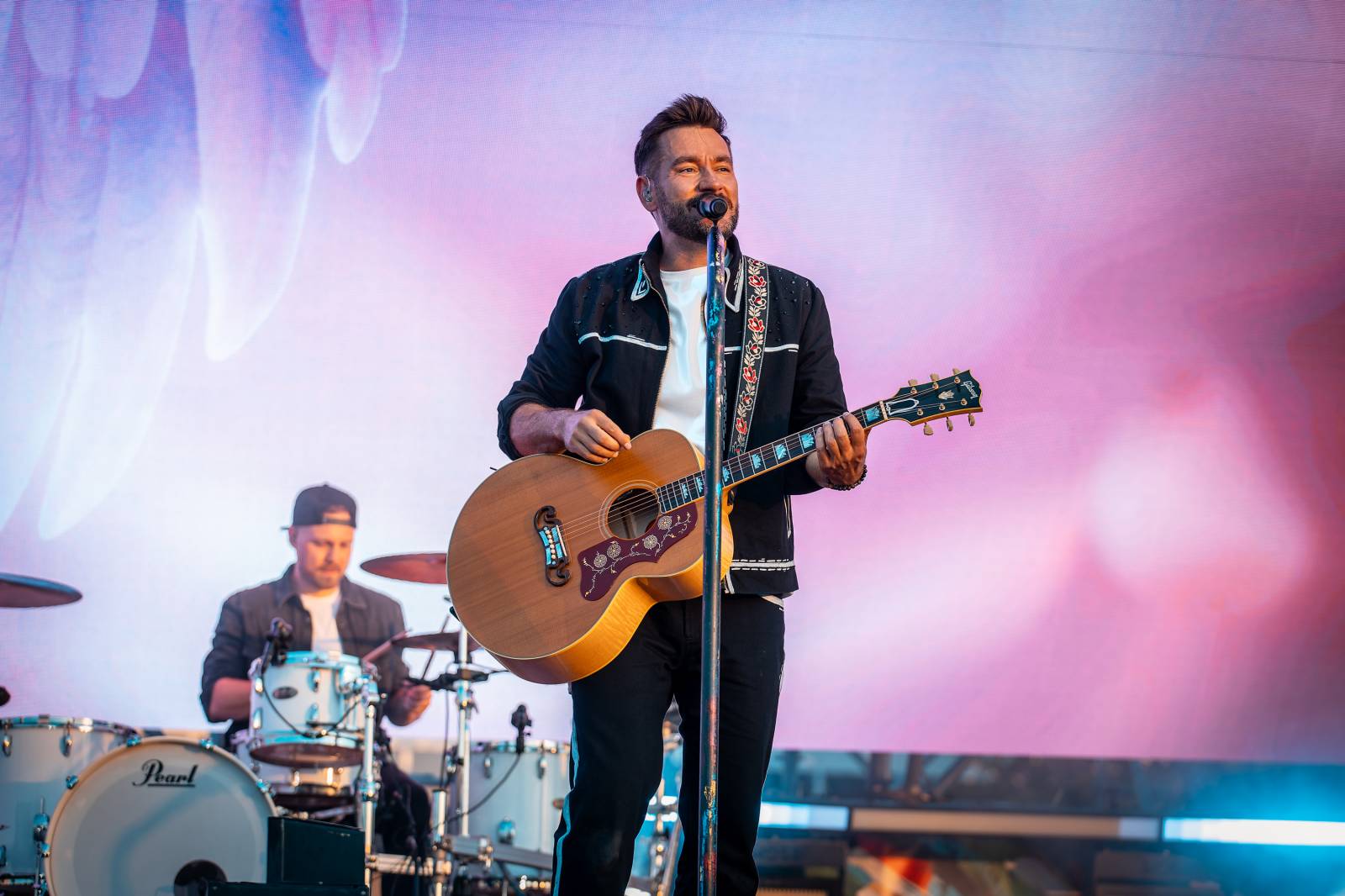 Marek Ztracený je zpátky. Po dvou letech vyrazil na turné, hostem v Praze byla Kateřina Marie Tichá