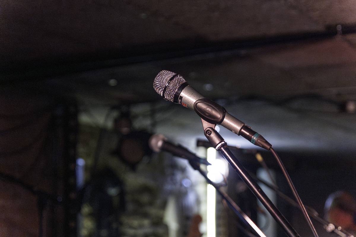 Sarah Blasko přivezla do Café V lese svůj australský klid