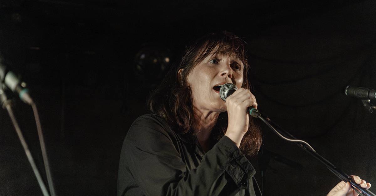 Sarah Blasko přivezla do Café V lese svůj australský klid