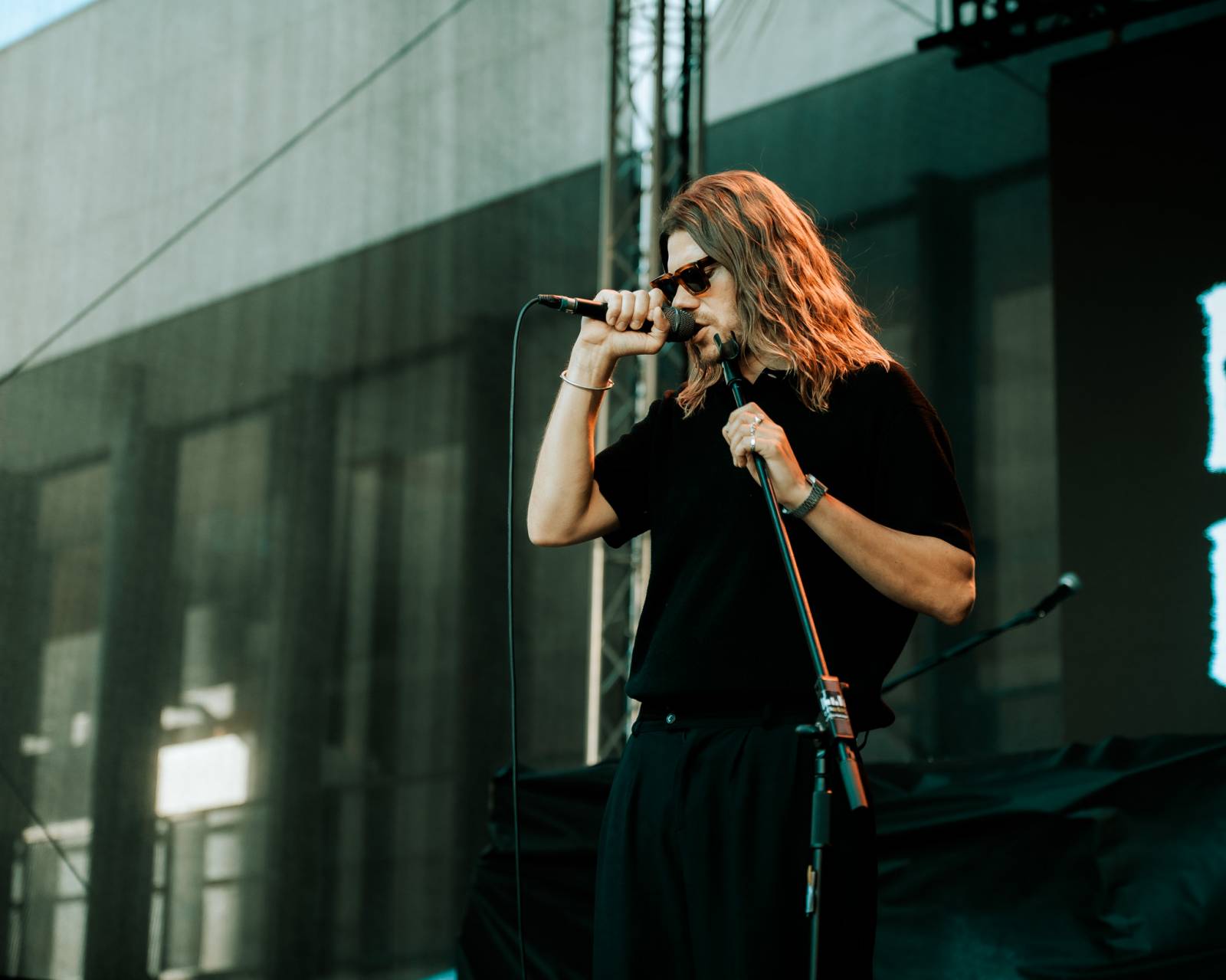 V Karlových Varech vystoupili Chinaski a Marcell, davy přilákala i módní přehlídka