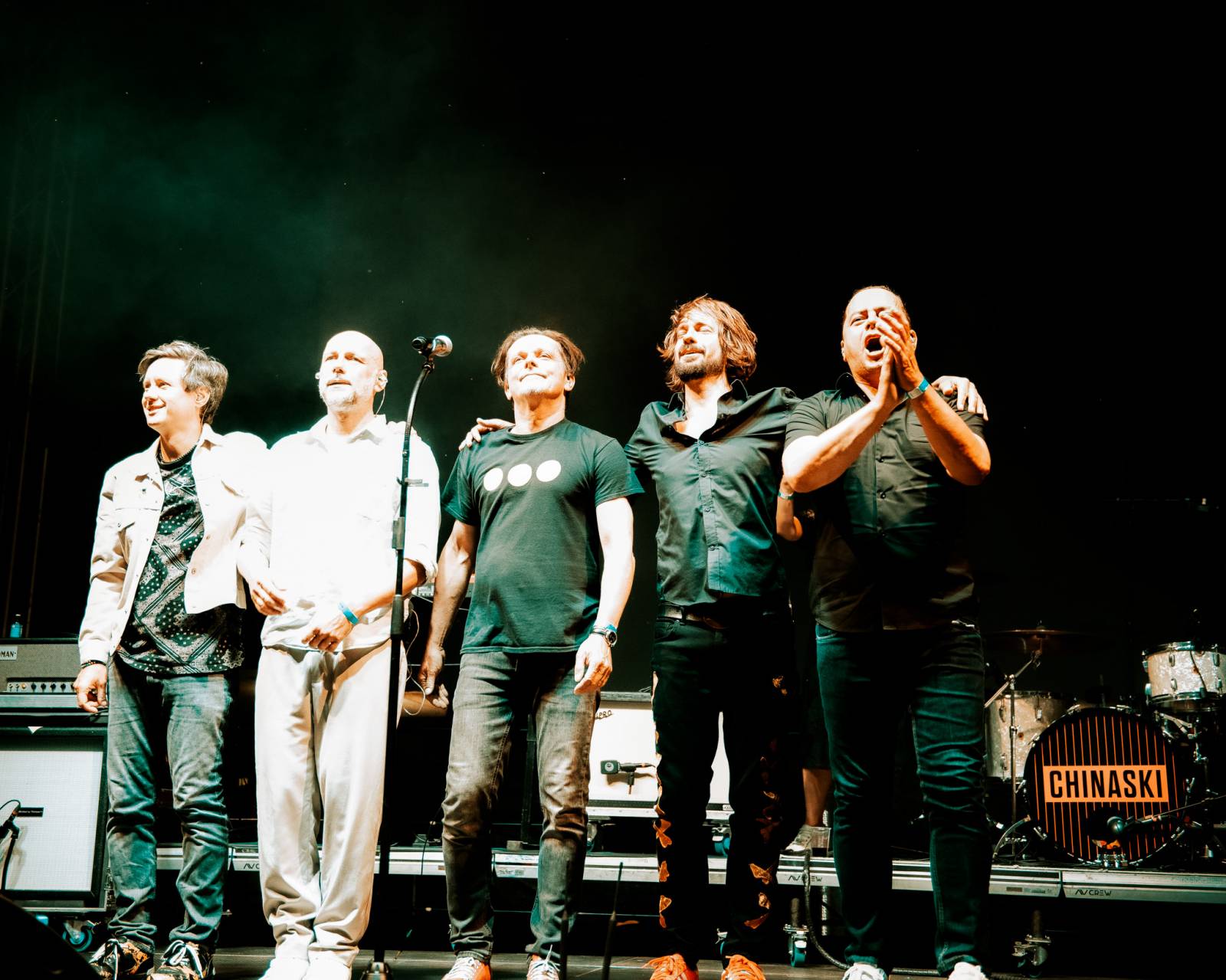 V Karlových Varech vystoupili Chinaski a Marcell, davy přilákala i módní přehlídka