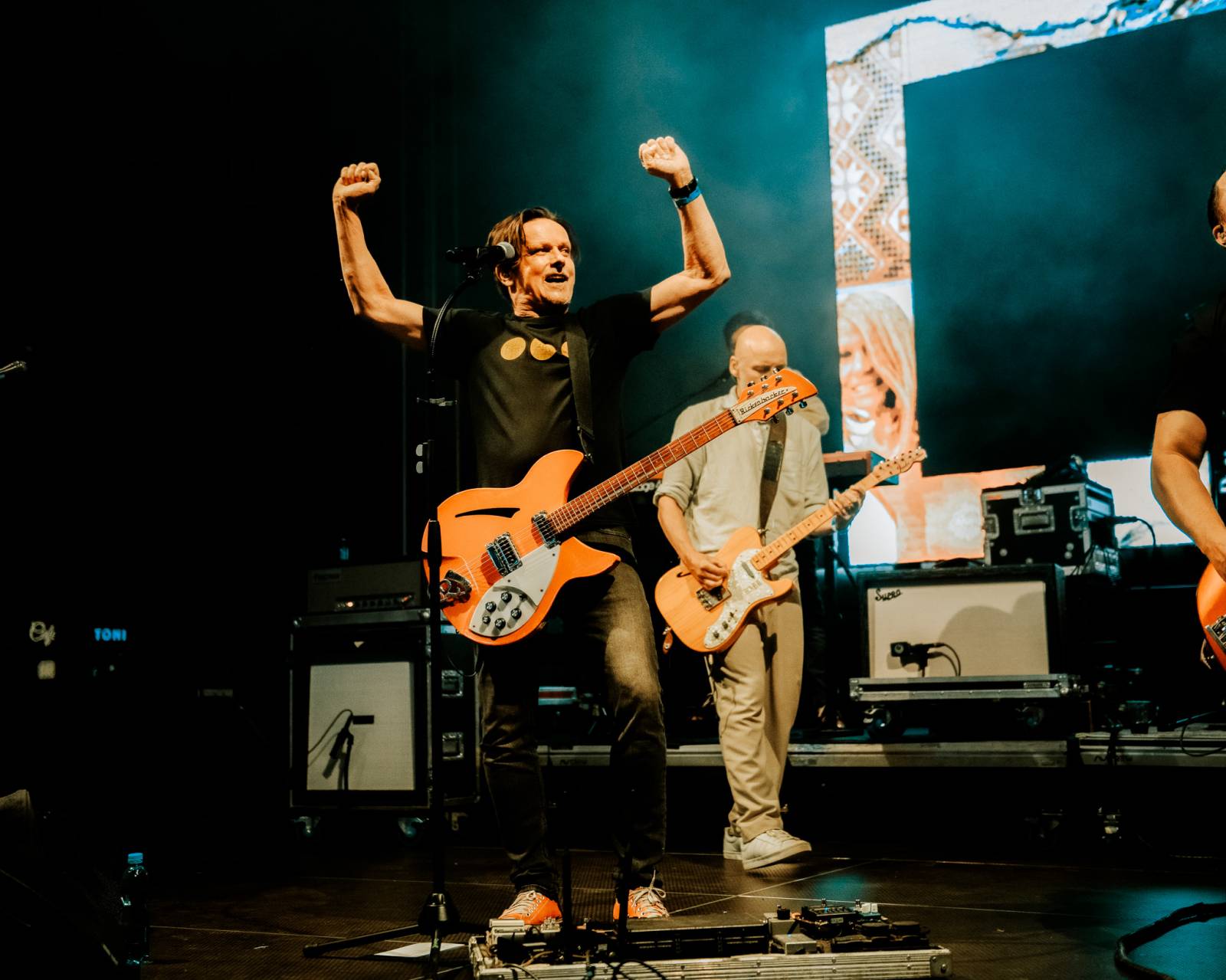 V Karlových Varech vystoupili Chinaski a Marcell, davy přilákala i módní přehlídka