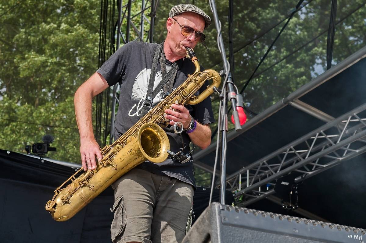 Silná sobota na Pekelném ostrově. Své show rozjeli Pretty Maids, Rybičky 48, Alkehol, Divokej Bill i Krucipüsk