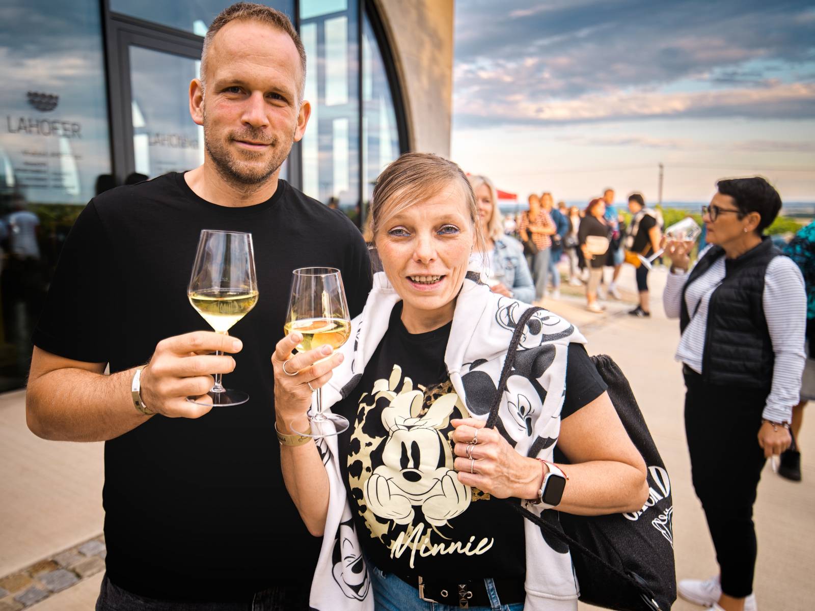 Hudba na vinicích přivezla do Znojma kapelu Jelen a zpěvačku Adélu Orlovou