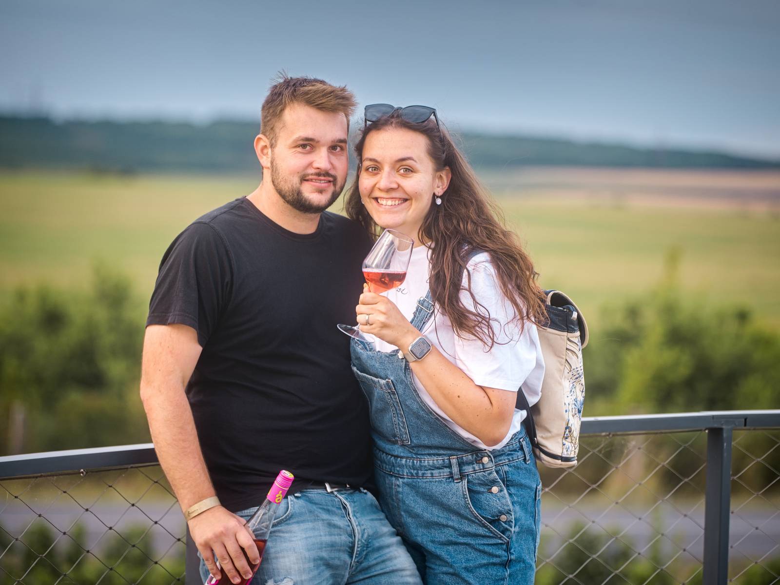 Hudba na vinicích přivezla do Znojma kapelu Jelen a zpěvačku Adélu Orlovou