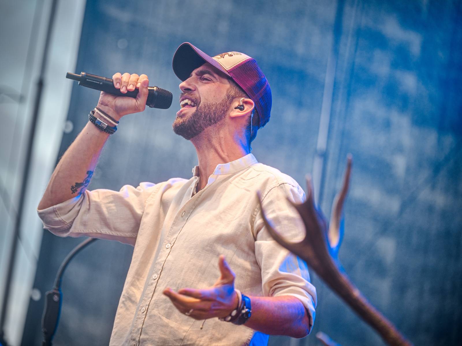 Hudba na vinicích přivezla do Znojma kapelu Jelen a zpěvačku Adélu Orlovou