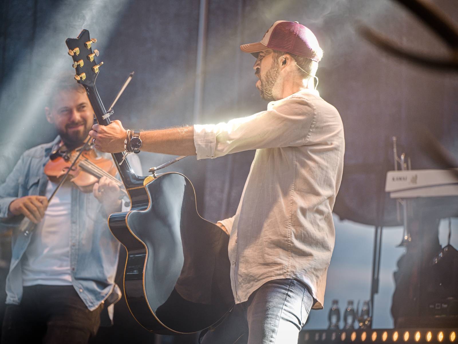 Hudba na vinicích přivezla do Znojma kapelu Jelen a zpěvačku Adélu Orlovou
