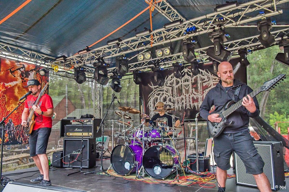 Destroy Fest přivezl do Plzně Space Restriction, Innersphere i Purnamu