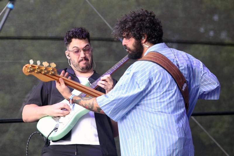 Groove Brno slaví dospělost. Gratulovali mu hvězdný kytarista Cory Wong, The Stylists či klavírista NIJI