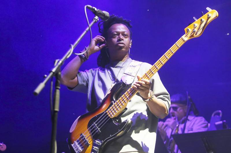 Groove Brno slaví dospělost. Gratulovali mu hvězdný kytarista Cory Wong, The Stylists či klavírista NIJI