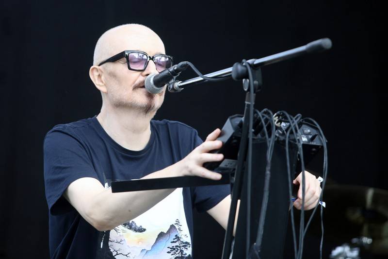 Groove Brno slaví dospělost. Gratulovali mu hvězdný kytarista Cory Wong, The Stylists či klavírista NIJI