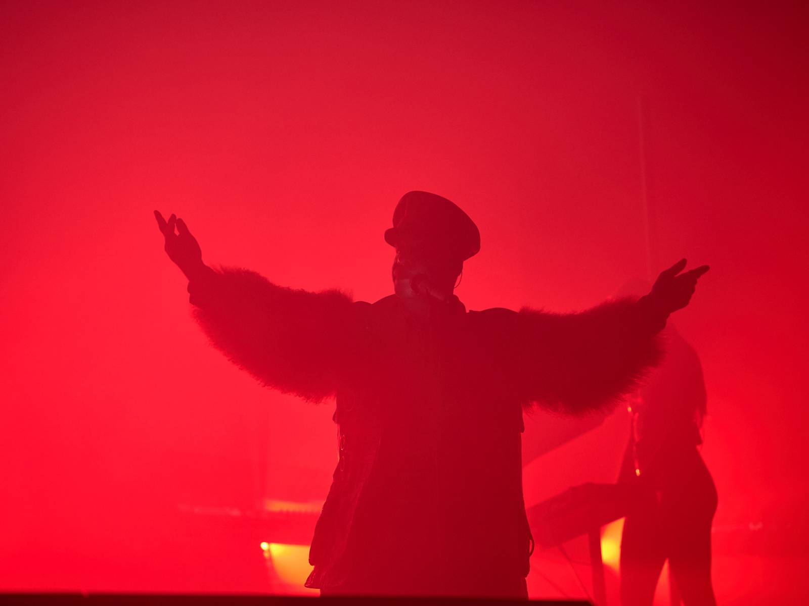 Masters of Rock, den druhý: Extravagantní show Tilla Lindemanna, řízný set Kanonenfieber a powermetalová smršť Illumishade