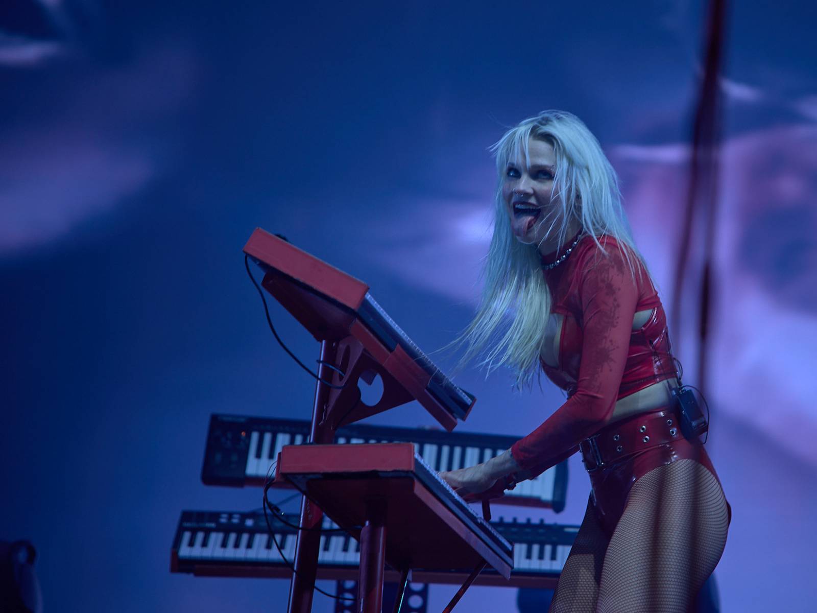 Masters of Rock, den druhý: Extravagantní show Tilla Lindemanna, řízný set Kanonenfieber a powermetalová smršť Illumishade