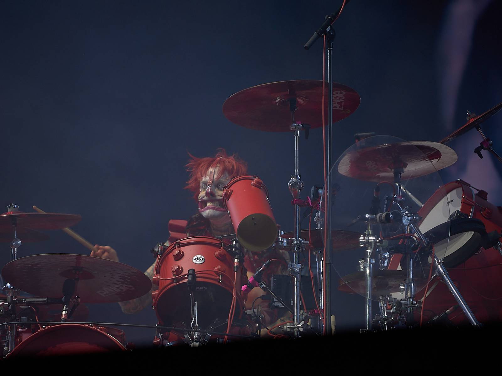 Masters of Rock, den druhý: Extravagantní show Tilla Lindemanna, řízný set Kanonenfieber a powermetalová smršť Illumishade