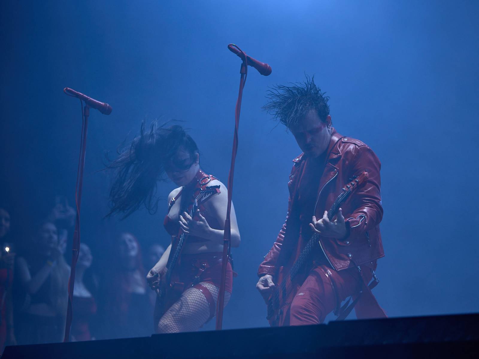 Masters of Rock, den druhý: Extravagantní show Tilla Lindemanna, řízný set Kanonenfieber a powermetalová smršť Illumishade