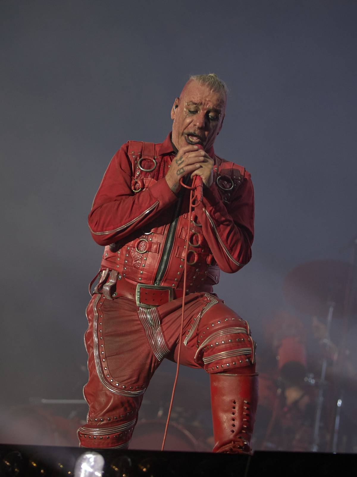 Masters of Rock, den druhý: Extravagantní show Tilla Lindemanna, řízný set Kanonenfieber a powermetalová smršť Illumishade