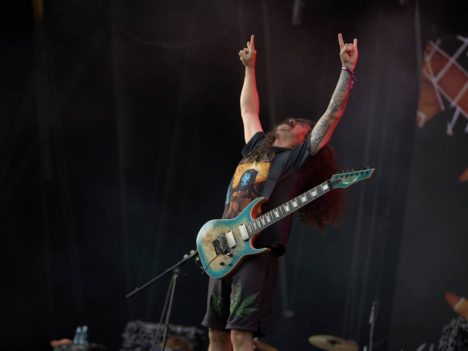 Masters of Rock, den druhý: Extravagantní show Tilla Lindemanna, řízný set Kanonenfieber a powermetalová smršť Illumishade