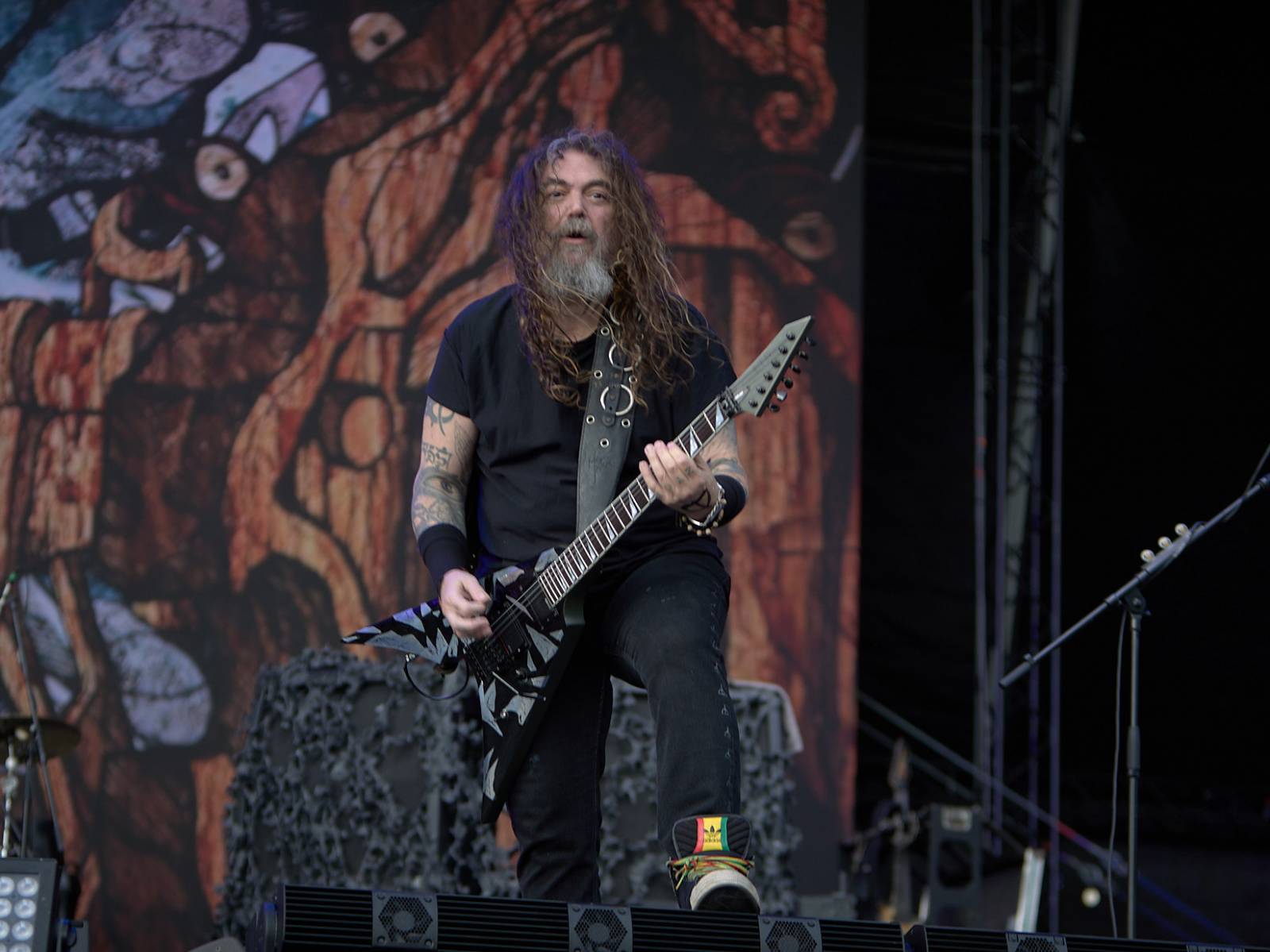 Masters of Rock, den druhý: Extravagantní show Tilla Lindemanna, řízný set Kanonenfieber a powermetalová smršť Illumishade