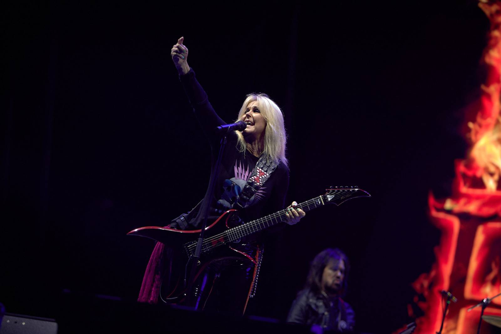 Masters of Rock, den druhý: Extravagantní show Tilla Lindemanna, řízný set Kanonenfieber a powermetalová smršť Illumishade